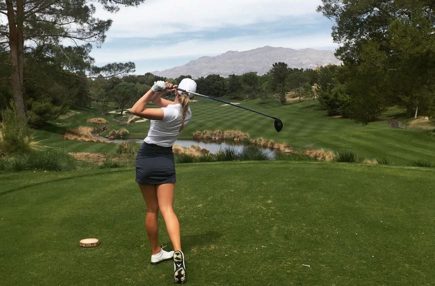 Paige Spiranac, golfista hot col vizio del selfie 