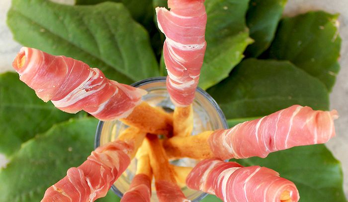 Grissini pancetta e timo