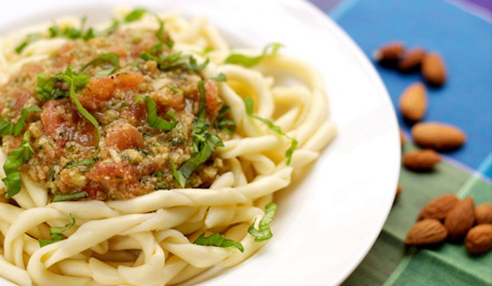 Busiate al pesto trapanese