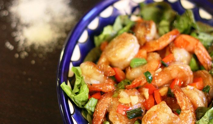 Insalata di gamberetti e peperoni