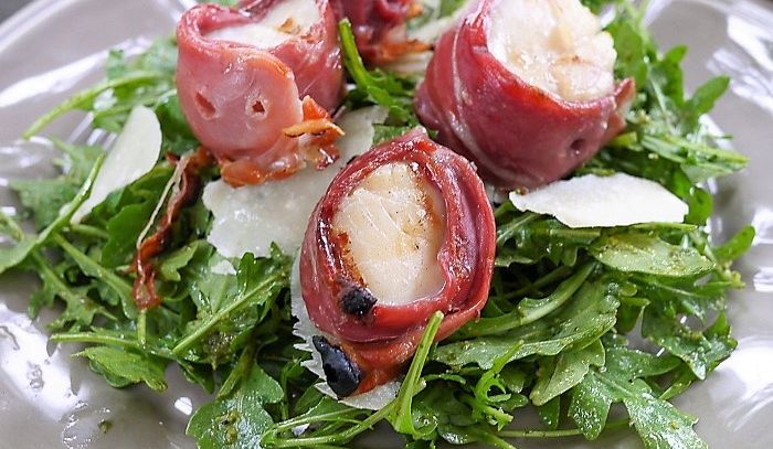 Involtini di capesante e prosciutto