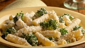 Pasta ricotta e broccoletti