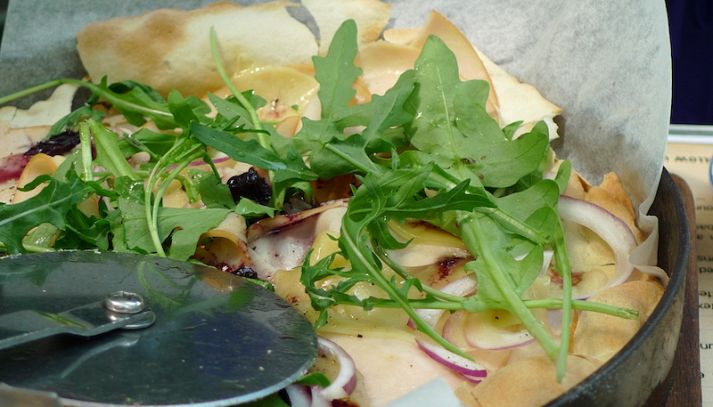 Tagliata di tacchino alla rucola