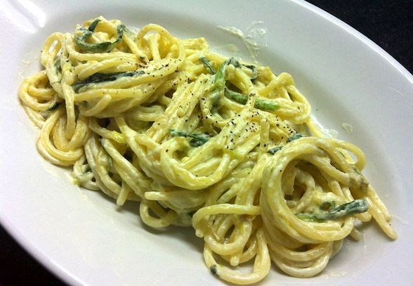 Spaghetti e zucchine al cartoccio