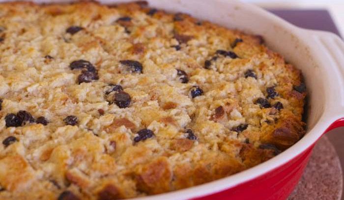 Torta all'uvetta senza zucchero