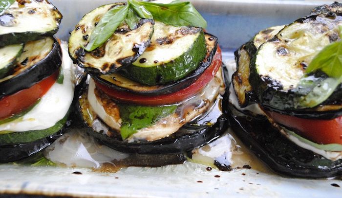 Zucchini e melanzane al basilico