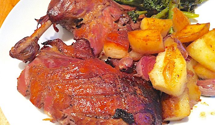 Anatra al forno con la pancetta - La Ricetta di Buonissimo