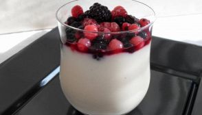 Budino ai frutti di bosco