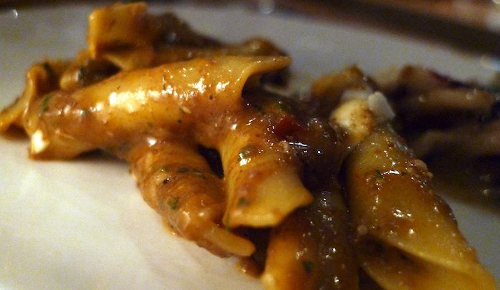 Garganelli con funghi e zucchine