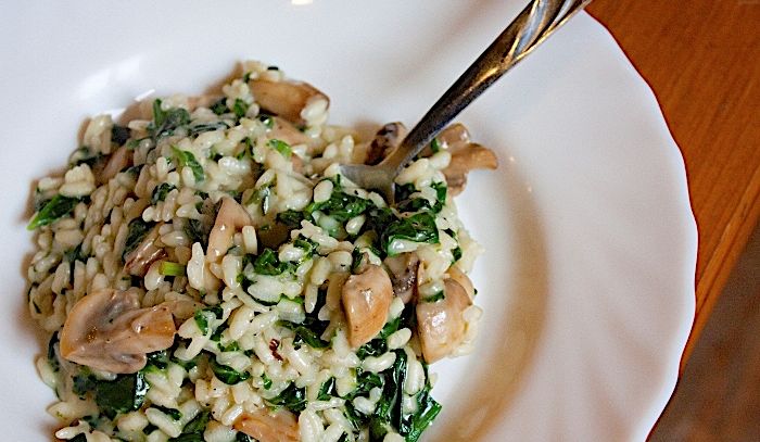 Risotto con funghi e spinaci