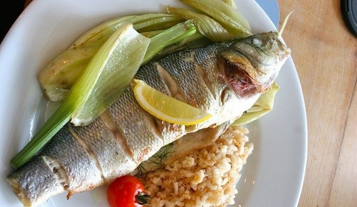 Branzino al vino bianco