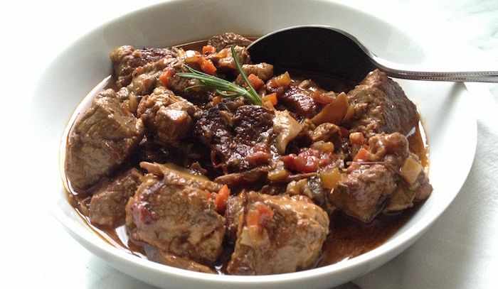 Spezzatino di agnello alla cacciatora