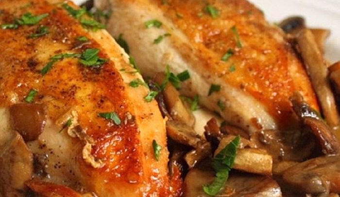 Pollo alla bretone