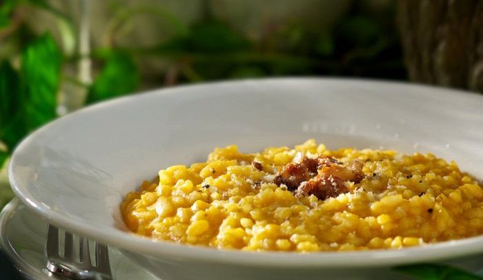 Riso con noci su crema di zucca