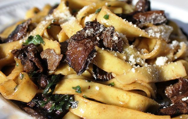 Tagliatelle con i funghi