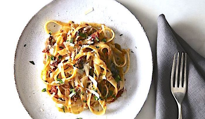 Tagliolini al ragù di fegatini