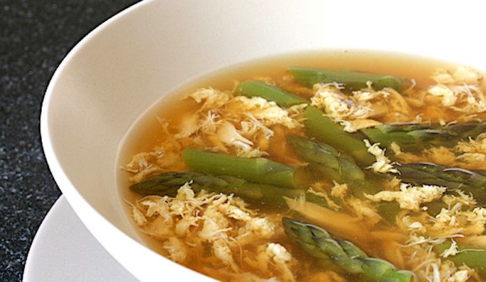 Zuppa di asparagi