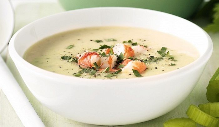 Zuppa di code di gamberi