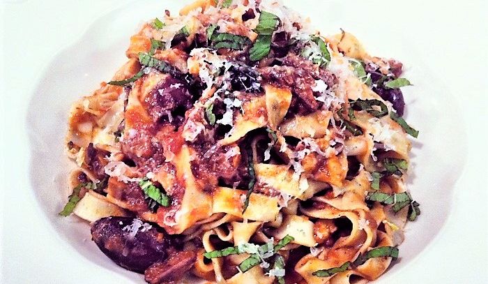 Fettuccine alla crema di olive