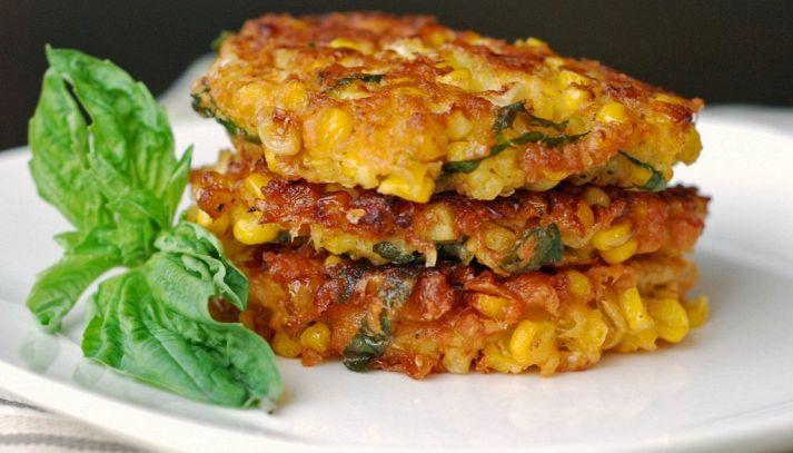 Frittelle di granoturco con prosciutto