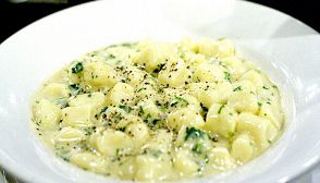 Gnoch di mùrador al gorgonzola