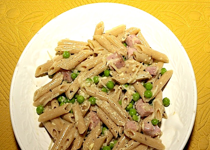 Pasta integrale con cipolla - La Ricetta di Buonissimo