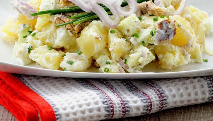 Insalata di patate alle aringhe