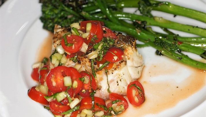 Ippoglosso con vinaigrette al pomodoro