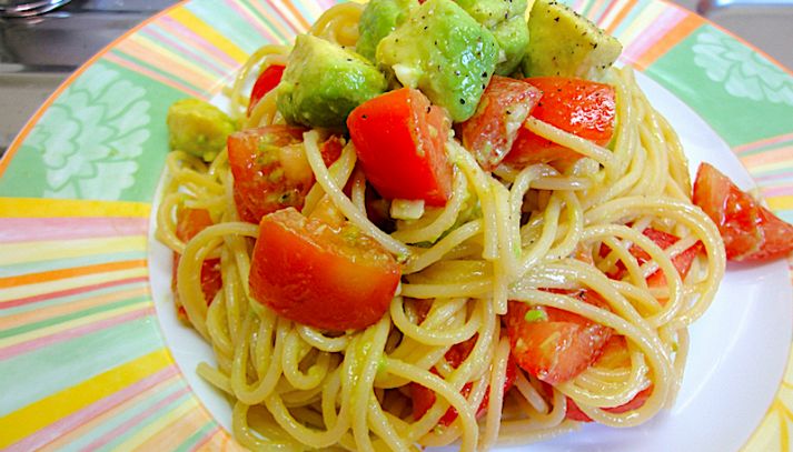 Spaghetti ai frutti esotici