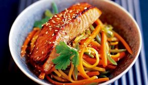 Tagliolini soffritti con salmone