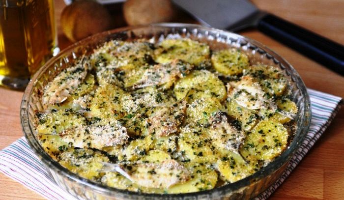 Teglia di alici e patate