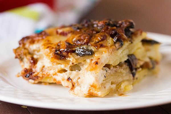 Funghi con patate e melanzane - La Ricetta di Buonissimo