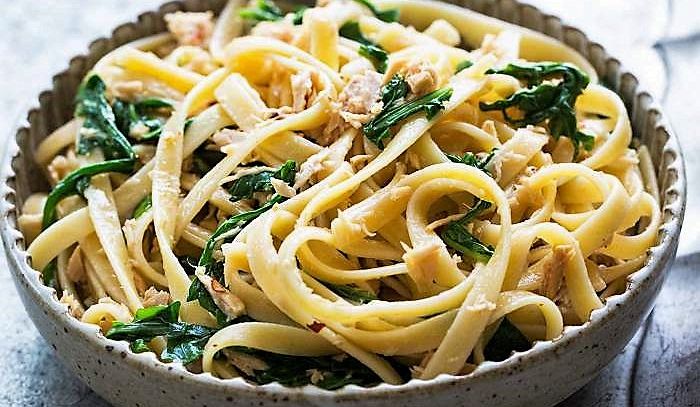 Tagliatelle al tonno