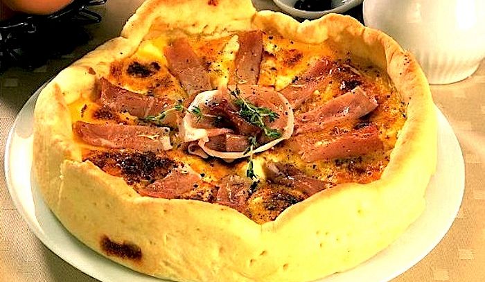 Quiche al prosciutto crudo e formaggio