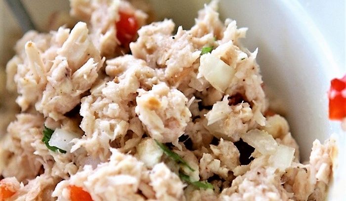 Risotto con tonno acciughe e peperoni