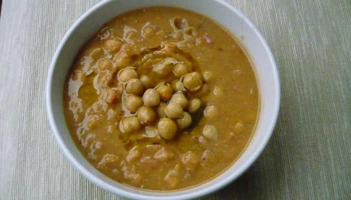 Minestrone di pasta e ceci