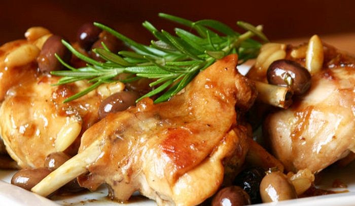 Coniglio alla ligure