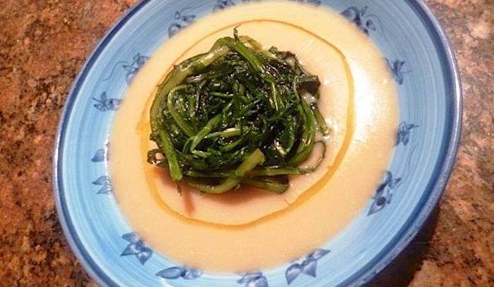 Zuppa di fave e cicoria