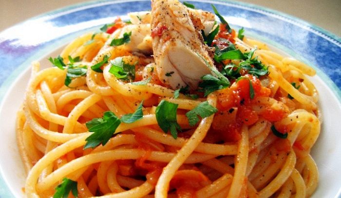 Pasta con la gallinella