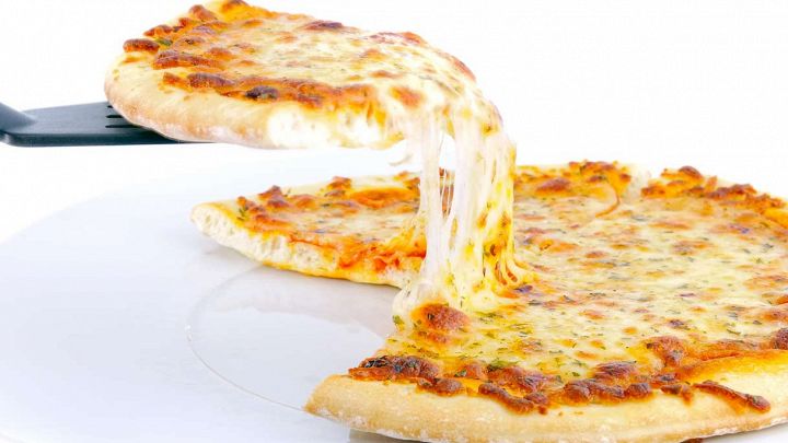 Pizza ai quattro formaggi