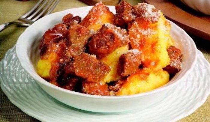 Gnocchi di polenta al sugo di pecora