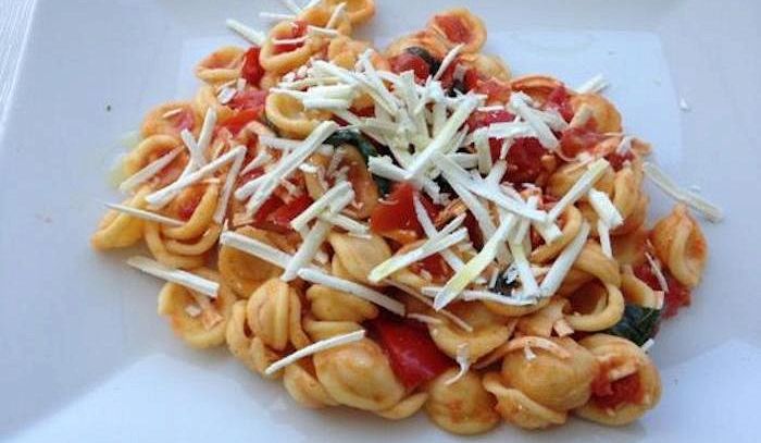 Orecchiette con ricotta dura