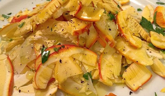 Antipasto di ovoli e tartufi