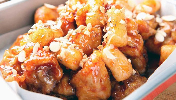 Pollo con le mandorle - La Ricetta di Buonissimo