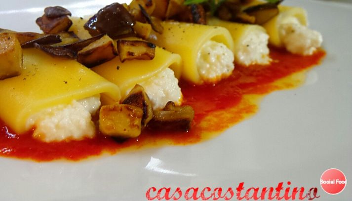 Paccheri sugo, ricotta e melanzane