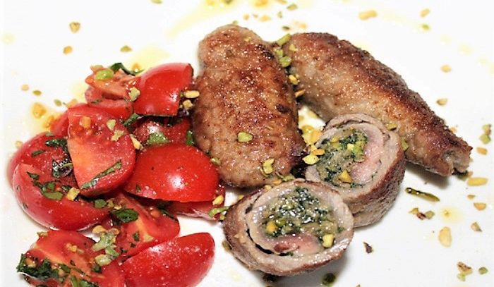 Involtini con granella di pistacchio di Bronte e capperi