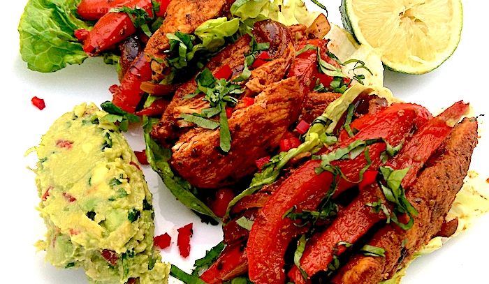Tacos di pollo e guacamole