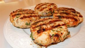 Burger di fagioli neri piccanti