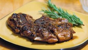 Costolette d'agnello al rosmarino