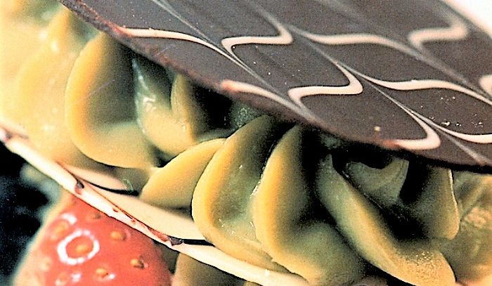 Triplo disco di cioccolato con crema di pistacchio